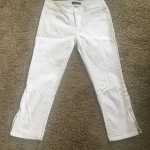 White House black market Capri jeans